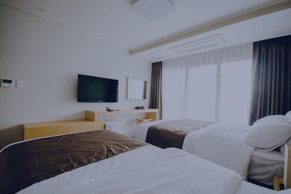 Jeju Lavender Hotel Согвипхо Экстерьер фото